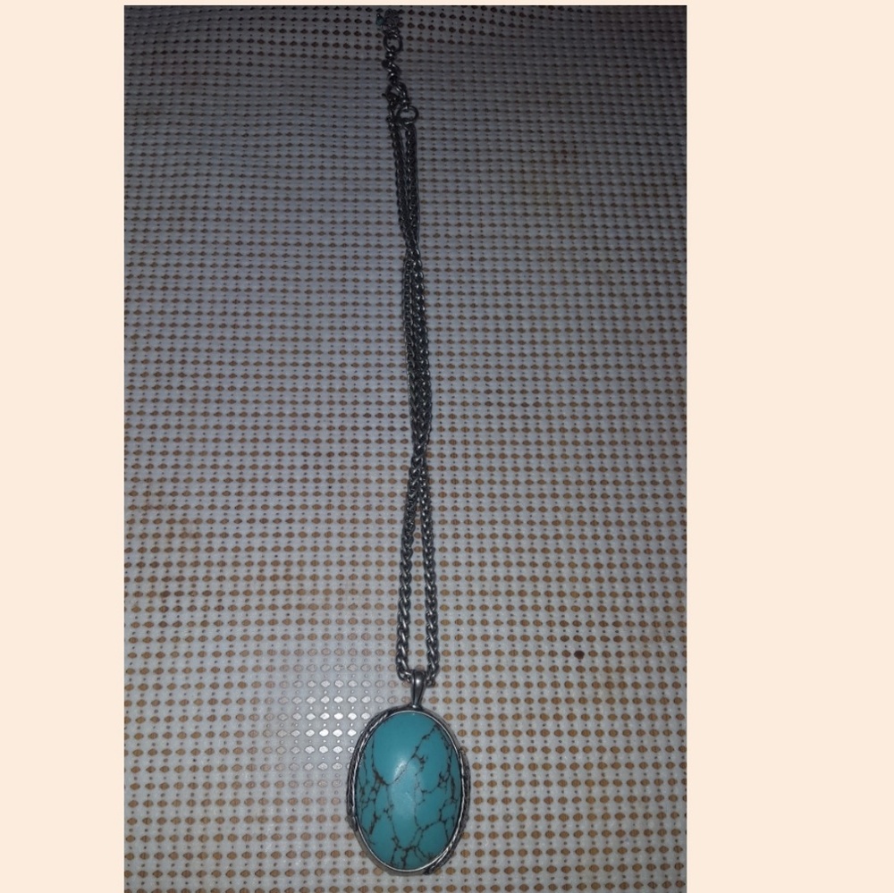 VINTAGE Lucky Brand Turquoise Oval Pendant